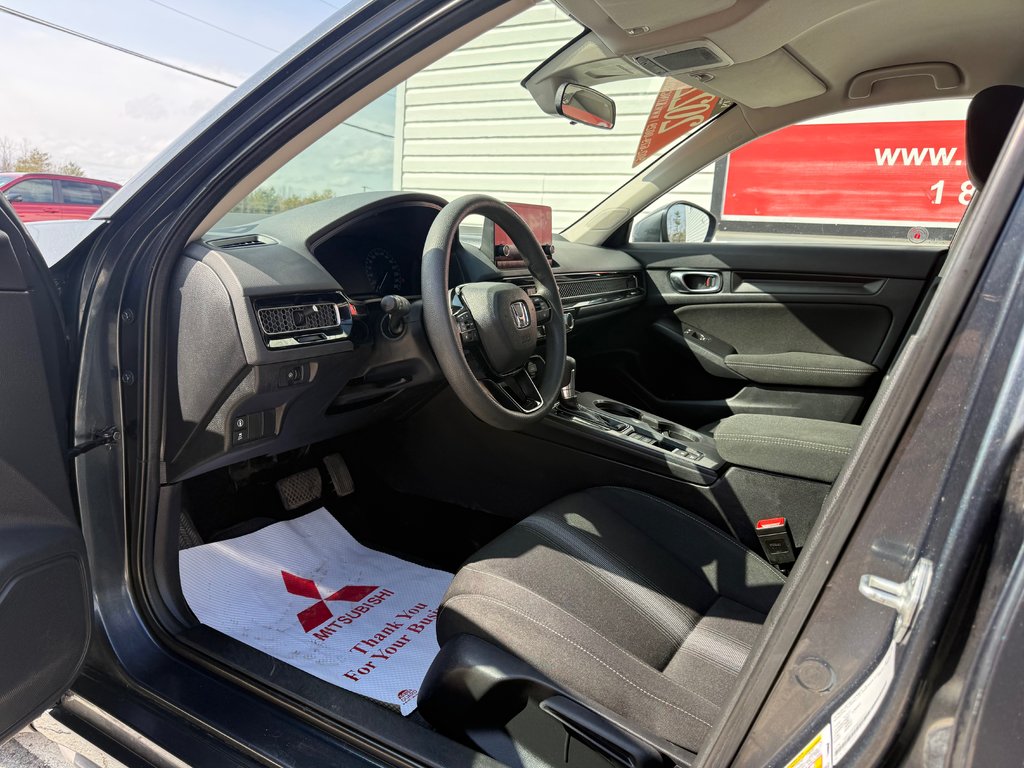 2022 Honda CIVIC LX, keyless entry, backup camera, Bluetooth in COLDBROOK, Nova Scotia - 9 - w1024h768px