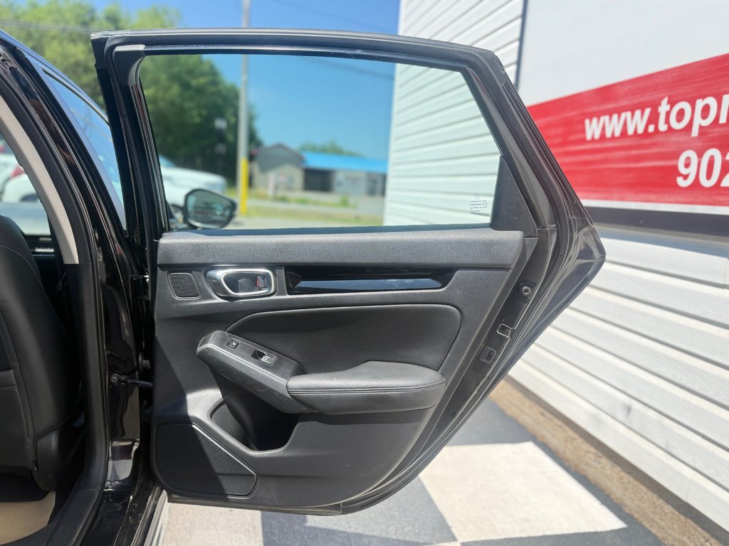 2022 Honda CIVIC Touring, keyless entry, backup camera, Bluetooth in Kentville, Nova Scotia - 17 - w1024h768px
