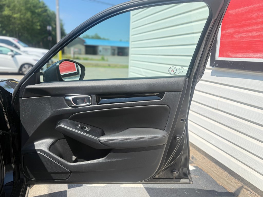 2022 Honda CIVIC Touring, keyless entry, backup camera, Bluetooth in Kentville, Nova Scotia - 19 - w1024h768px