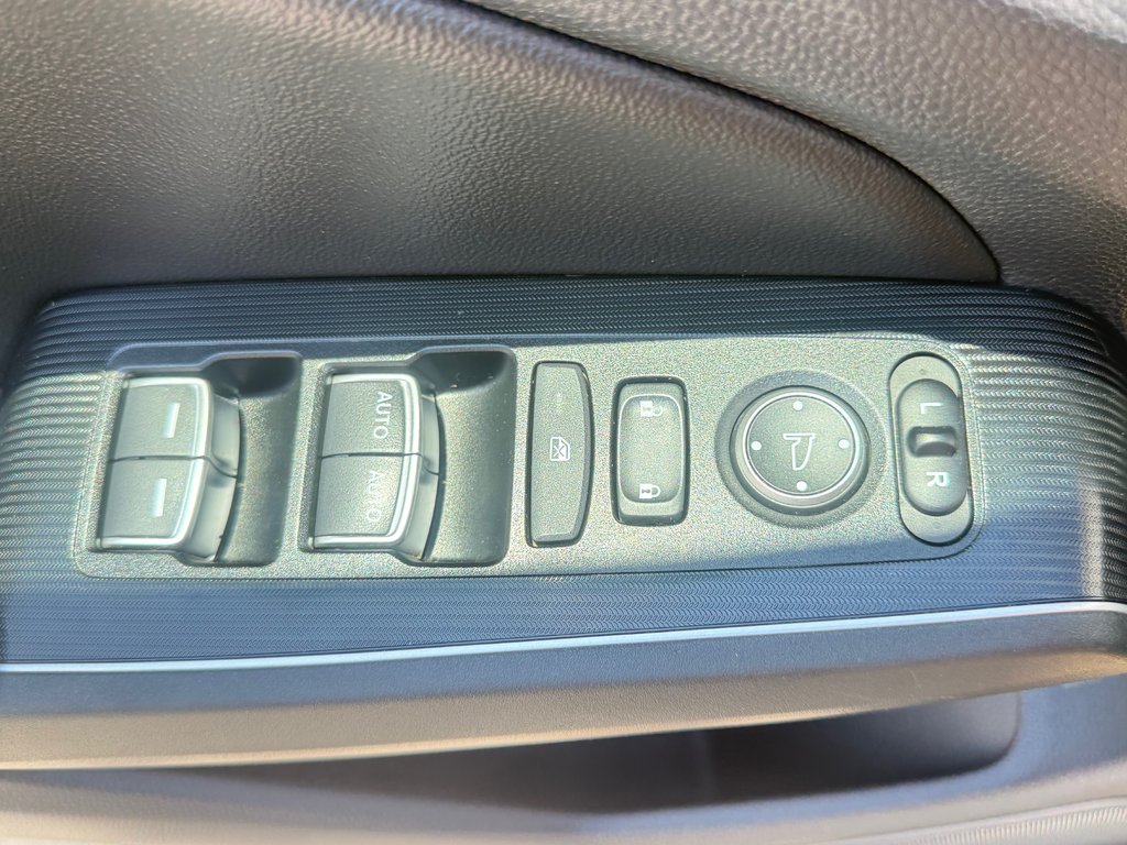 2022 Honda CIVIC Touring, keyless entry, backup camera, Bluetooth in Kentville, Nova Scotia - 8 - w1024h768px