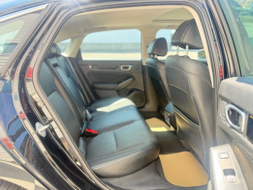 2022 Honda CIVIC Touring, keyless entry, backup camera, Bluetooth in Kentville, Nova Scotia - 18 - w1024h768px