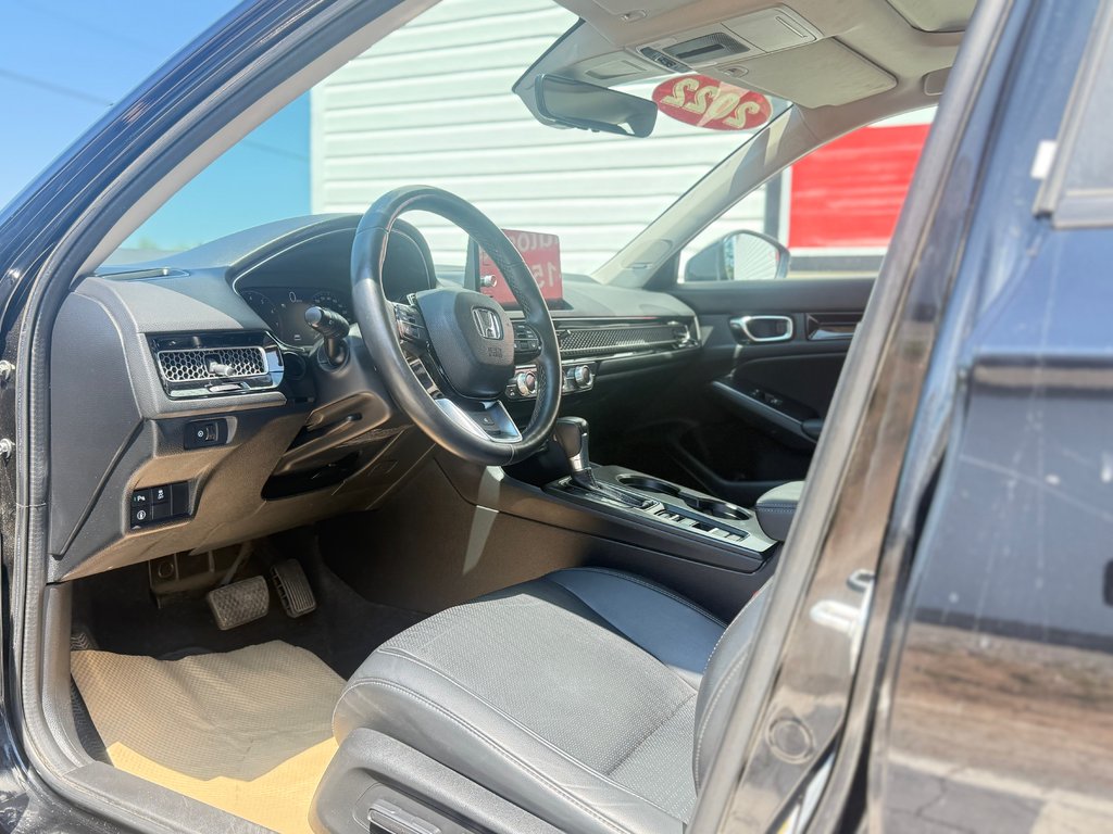 2022 Honda CIVIC Touring, keyless entry, backup camera, Bluetooth in Kentville, Nova Scotia - 9 - w1024h768px