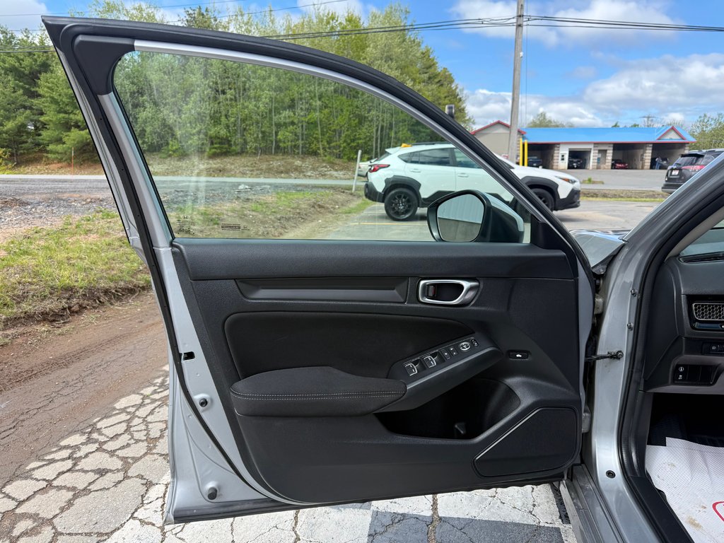 2022 Honda CIVIC LX, keyless entry, backup camera, Bluetooth in Kentville, Nova Scotia - 7 - w1024h768px
