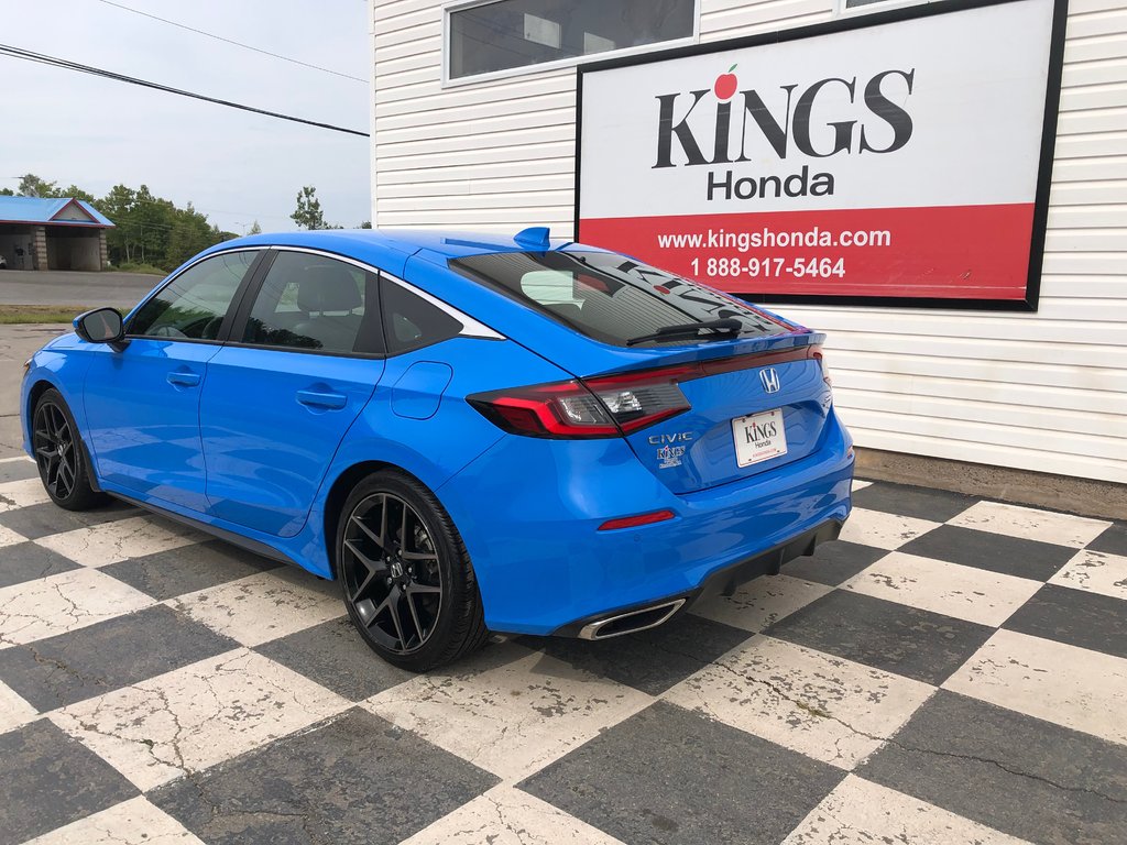 2023  Civic Sport Touring, 6 Speed, Reverse camera, bluetooth in COLDBROOK, Nova Scotia - 6 - w1024h768px