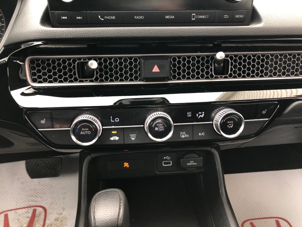 2023 Honda Civic LX - reverse camera, hands free, lane assist in Kentville, Nova Scotia - 14 - w1024h768px