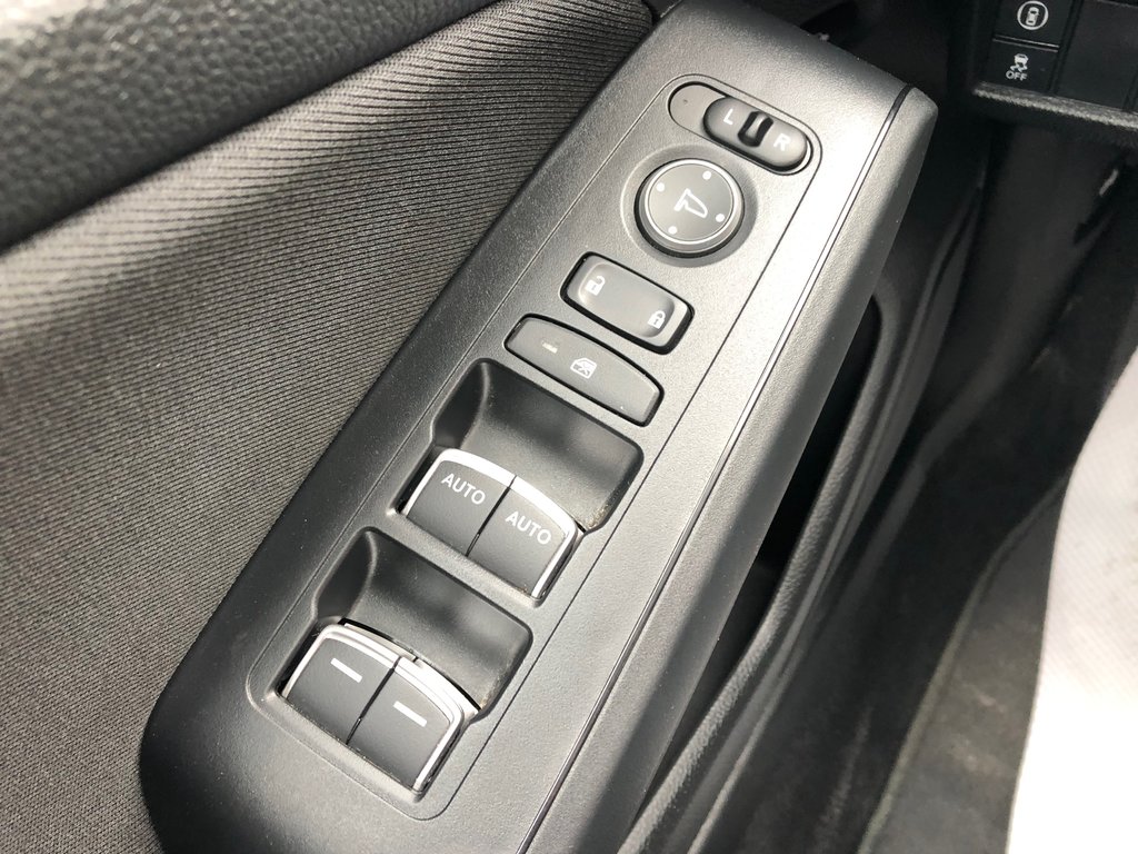 2023 Honda Civic LX - reverse camera, hands free, lane assist in Kentville, Nova Scotia - 7 - w1024h768px