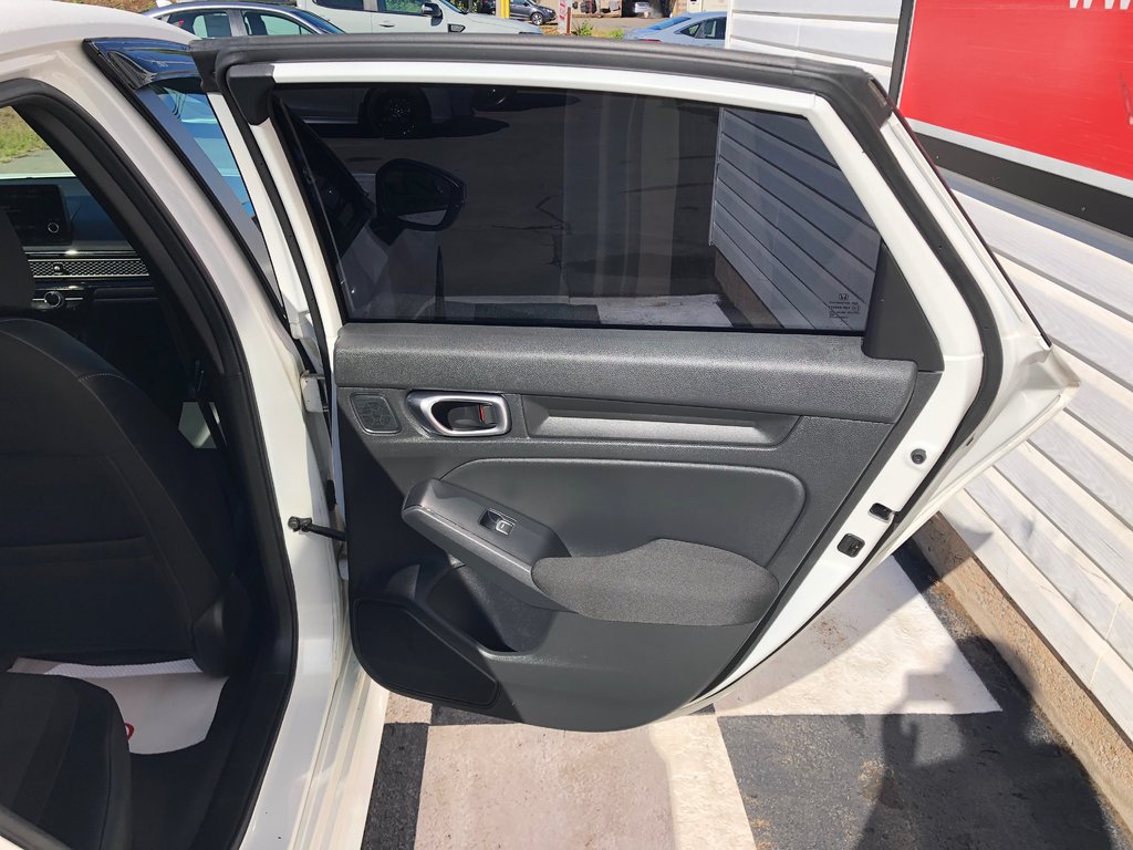 Honda Civic Sport - Reverse Camera, Carplay, Heated Seats 2023 à COLDBROOK, Nouvelle-Écosse - 24 - w1024h768px