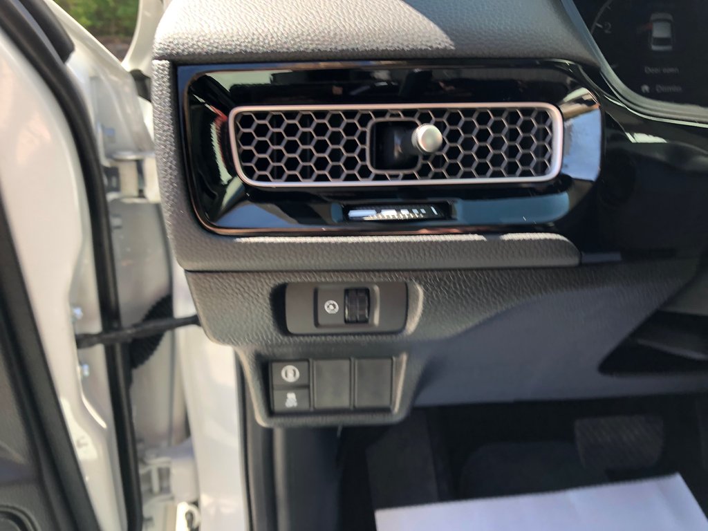 2023 Honda Civic EX - Sunroof, Heated Seats & Wheel, Carplay in COLDBROOK, Nova Scotia - 9 - w1024h768px