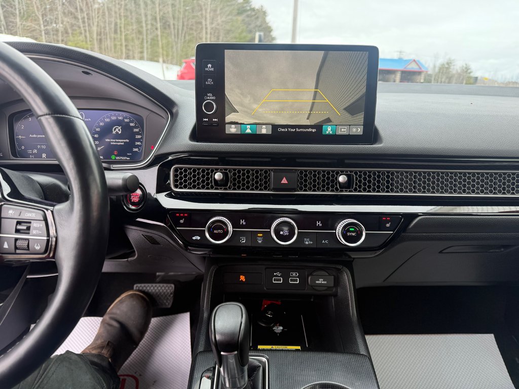 Honda CIVIC Touring, keyless entry, backup camera, Bluetooth 2023 à COLDBROOK, Nouvelle-Écosse - 12 - w1024h768px