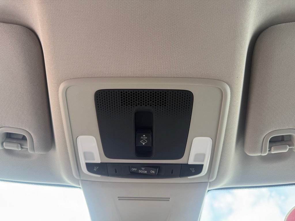 Honda CIVIC EX-L, keyless entry, backup camera, Bluetooth 2023 à Kentville, Nouvelle-Écosse - 13 - w1024h768px