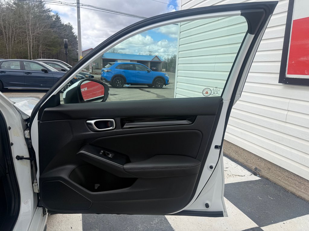 2023 Honda CIVIC Sport Touring, keyless entry, backup camera, Bluet in COLDBROOK, Nova Scotia - 20 - w1024h768px