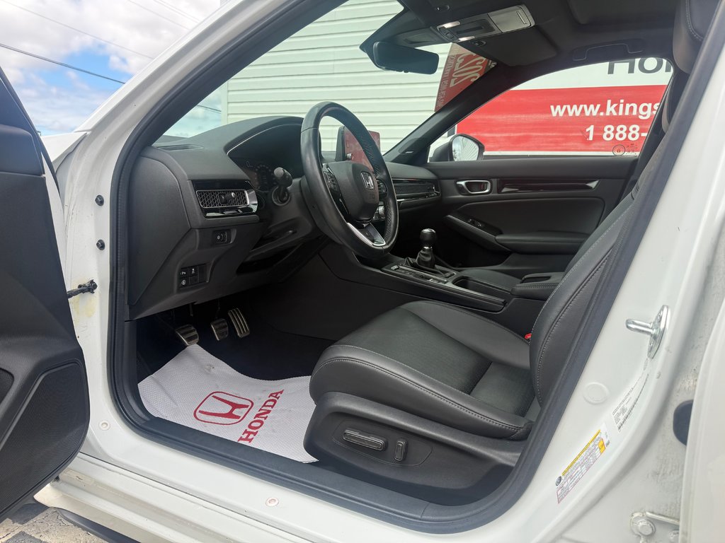 2023 Honda CIVIC Sport Touring, keyless entry, backup camera, Bluet in COLDBROOK, Nova Scotia - 9 - w1024h768px