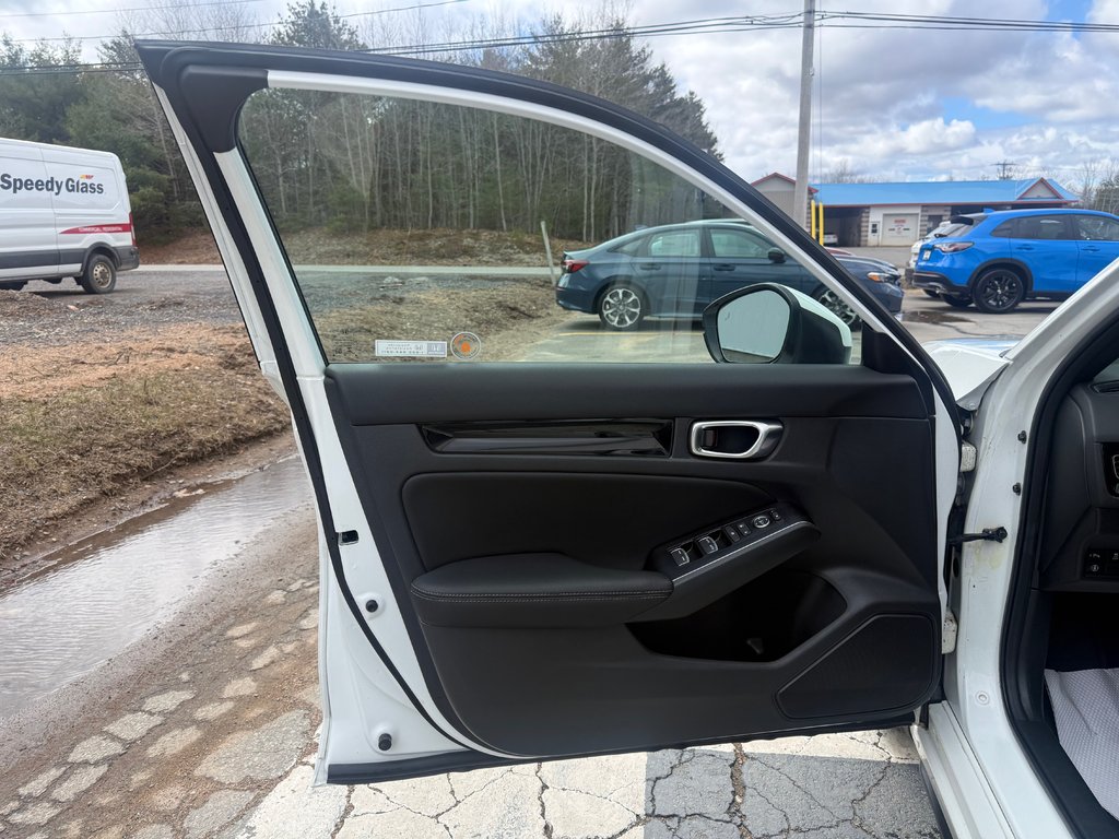2023 Honda CIVIC Sport Touring, keyless entry, backup camera, Bluet in COLDBROOK, Nova Scotia - 7 - w1024h768px
