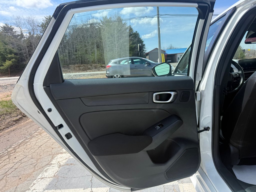 2023 Honda CIVIC Sport, keyless entry, Cruise control, Bluetooth in Kentville, Nova Scotia - 13 - w1024h768px