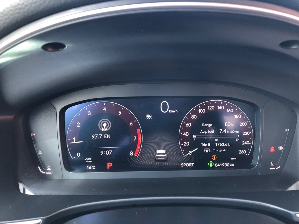 2024 Honda Civic Touring - power seats, hands free, reverse camera in Kentville, Nova Scotia - 10 - w1024h768px