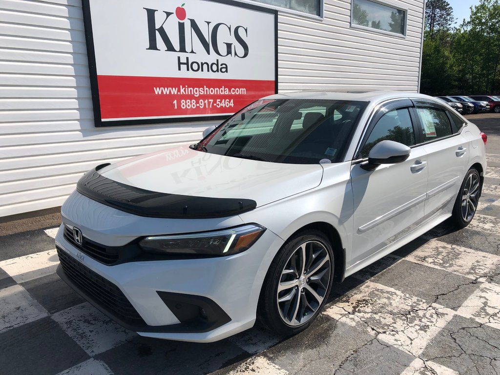 2024 Honda Civic Touring - power seats, hands free, reverse camera in Kentville, Nova Scotia - 1 - w1024h768px