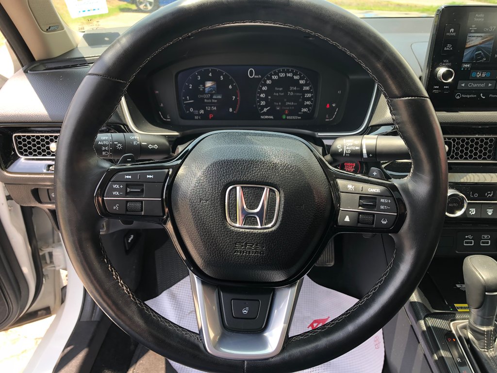 Honda Civic Touring - power seats, hands free, sunroof, a/c 2024 à Kentville, Nouvelle-Écosse - 9 - w1024h768px