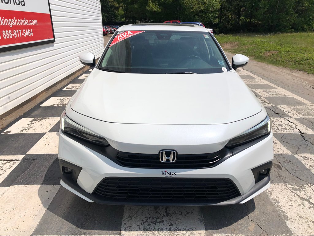 Honda Civic Touring - power seats, hands free, sunroof, a/c 2024 à Kentville, Nouvelle-Écosse - 2 - w1024h768px