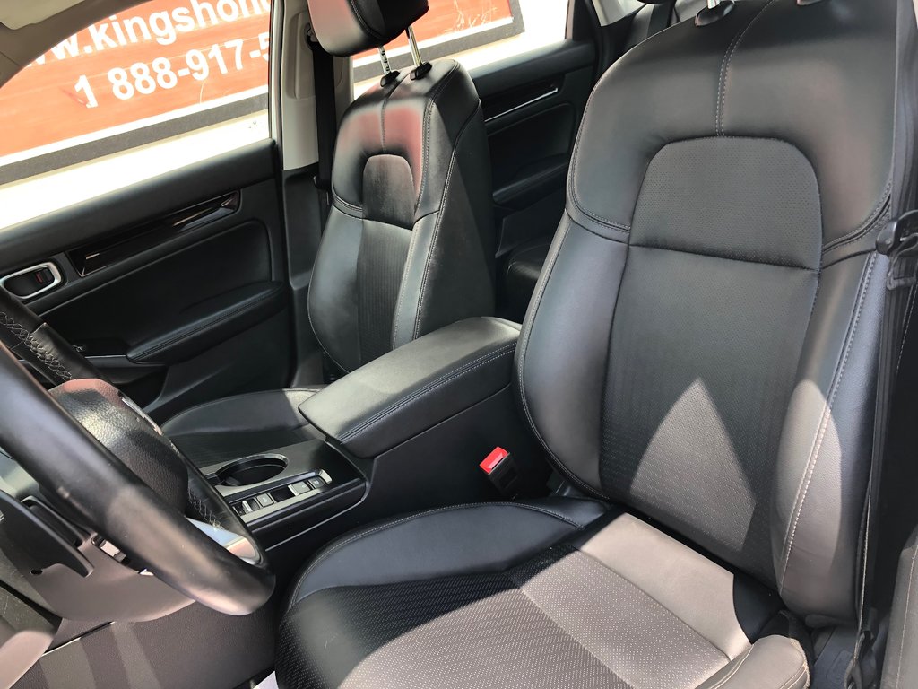 Honda Civic Touring - power seats, hands free, sunroof, a/c 2024 à Kentville, Nouvelle-Écosse - 17 - w1024h768px
