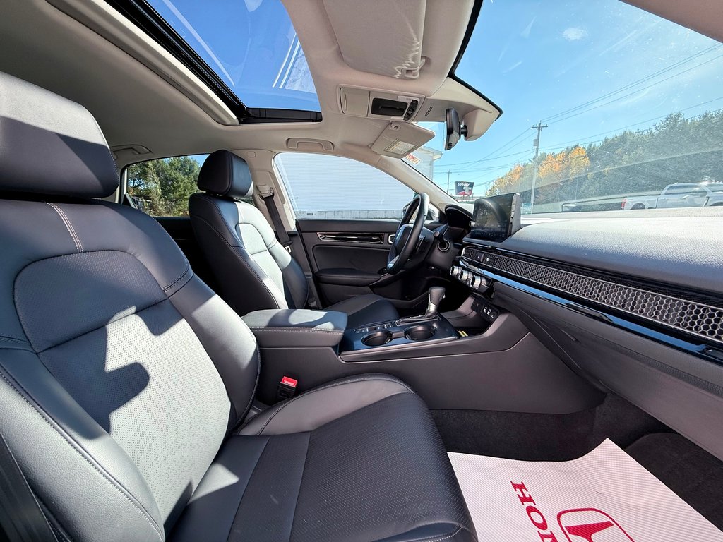 2024 Honda CIVIC Touring, heated seats, navigation, power windows, in COLDBROOK, Nova Scotia - 27 - w1024h768px
