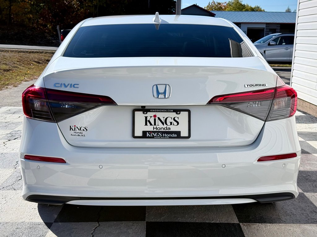 2024 Honda CIVIC Touring, heated seats, navigation, power windows, in COLDBROOK, Nova Scotia - 5 - w1024h768px