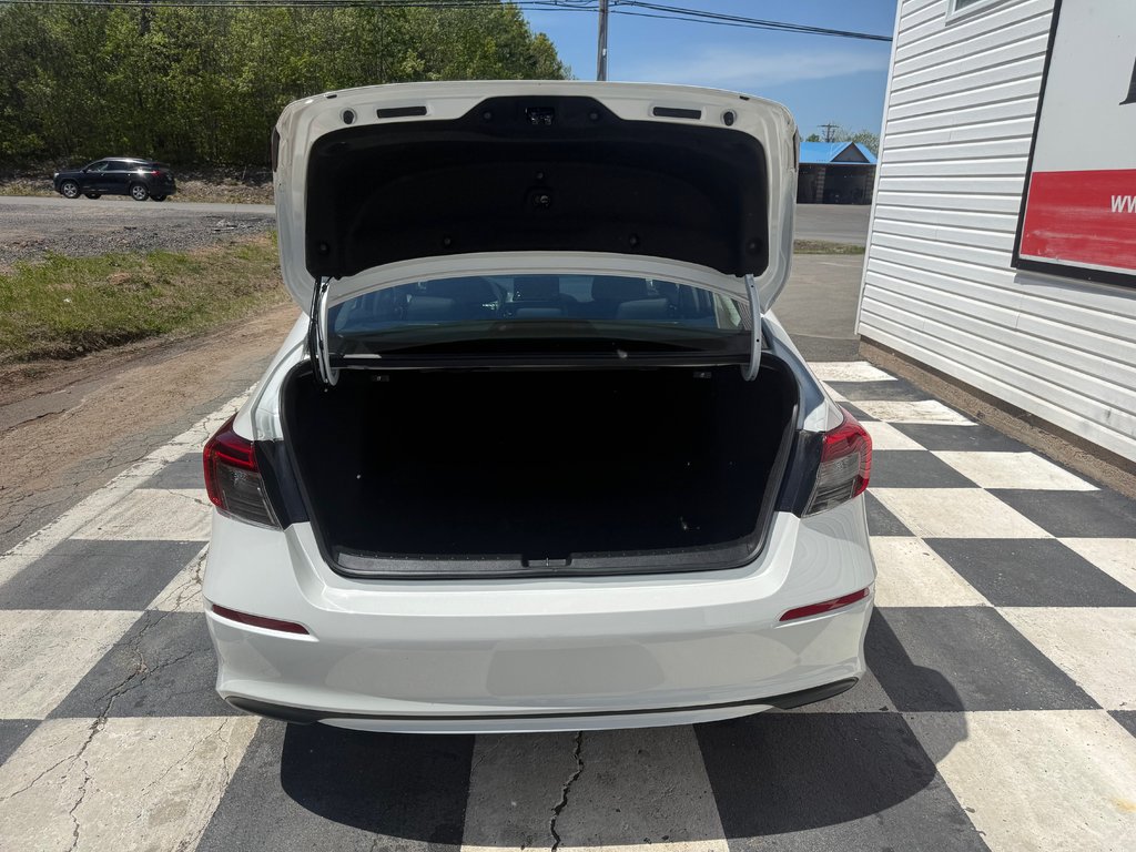 2024 Honda CIVIC LX-B, keyless entry, backup camera, Bluetooth in COLDBROOK, Nova Scotia - 15 - w1024h768px
