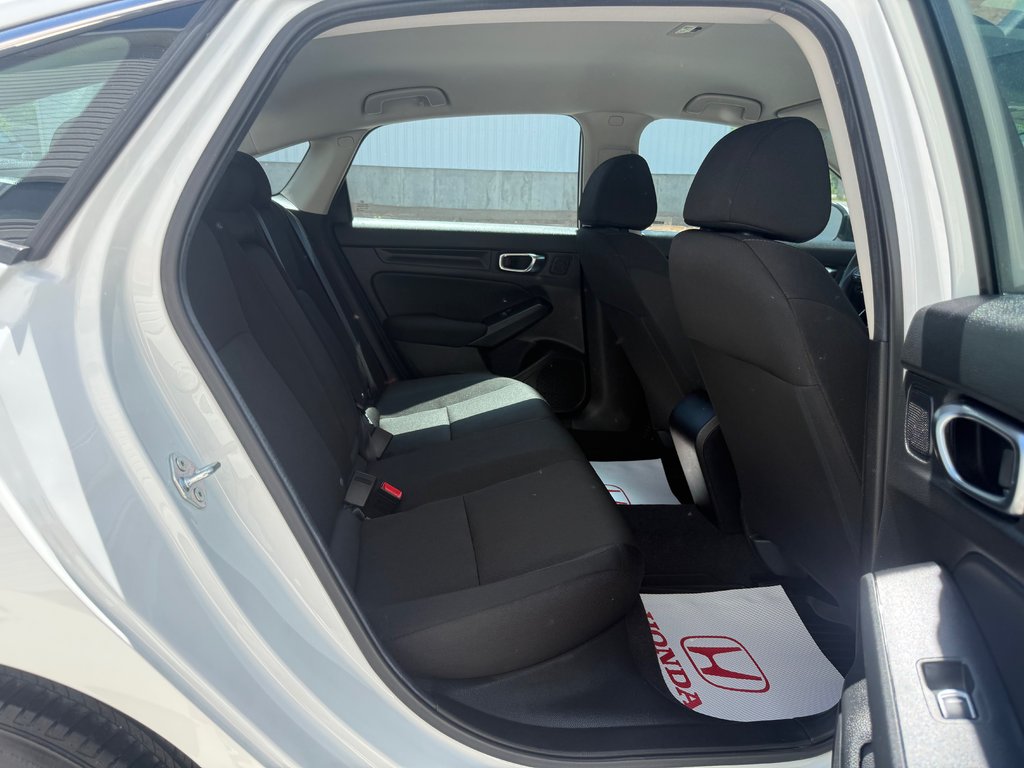 2024 Honda CIVIC LX-B, keyless entry, backup camera, Bluetooth in COLDBROOK, Nova Scotia - 17 - w1024h768px