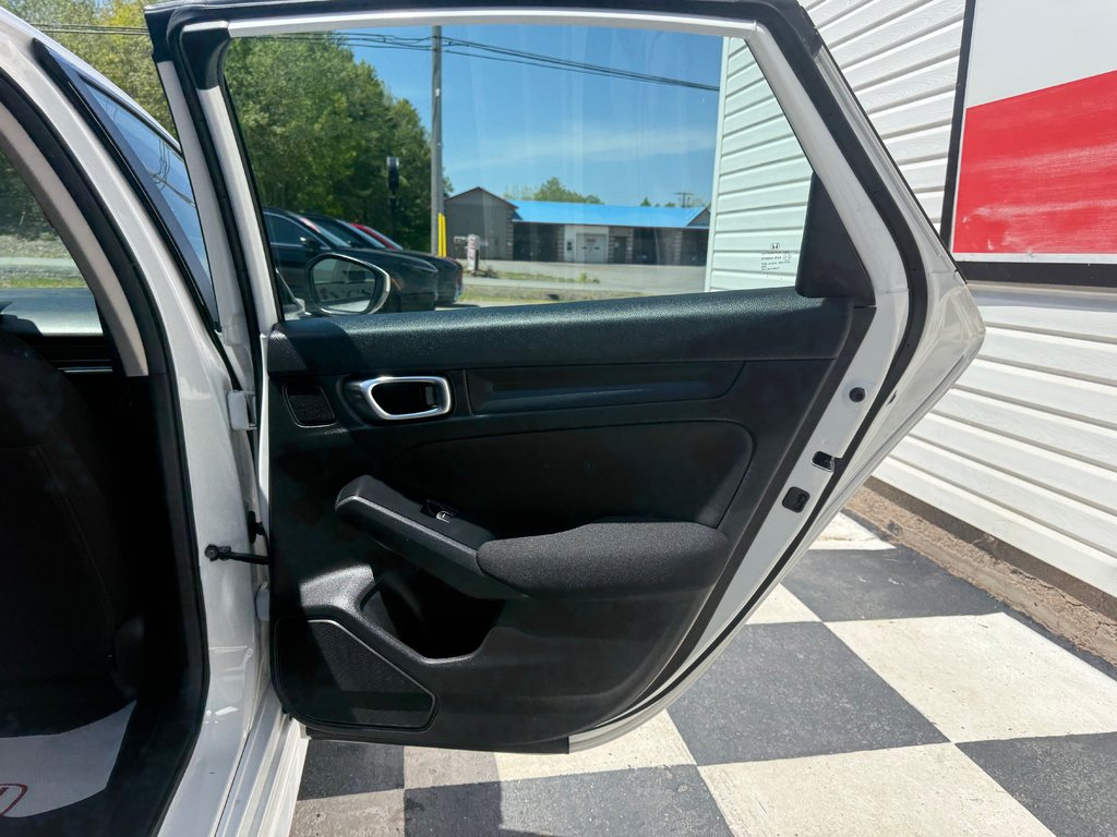 2024 Honda CIVIC LX-B, keyless entry, backup camera, Bluetooth in COLDBROOK, Nova Scotia - 16 - w1024h768px