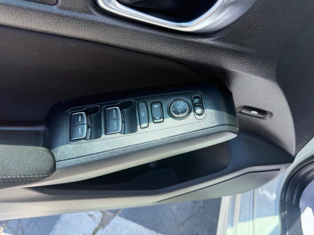 2024 Honda CIVIC LX-B, keyless entry, backup camera, Bluetooth in COLDBROOK, Nova Scotia - 8 - w1024h768px