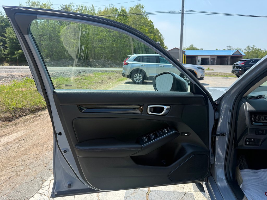 2024 Honda CIVIC Touring, keyless entry, backup camera, Bluetooth in COLDBROOK, Nova Scotia - 7 - w1024h768px