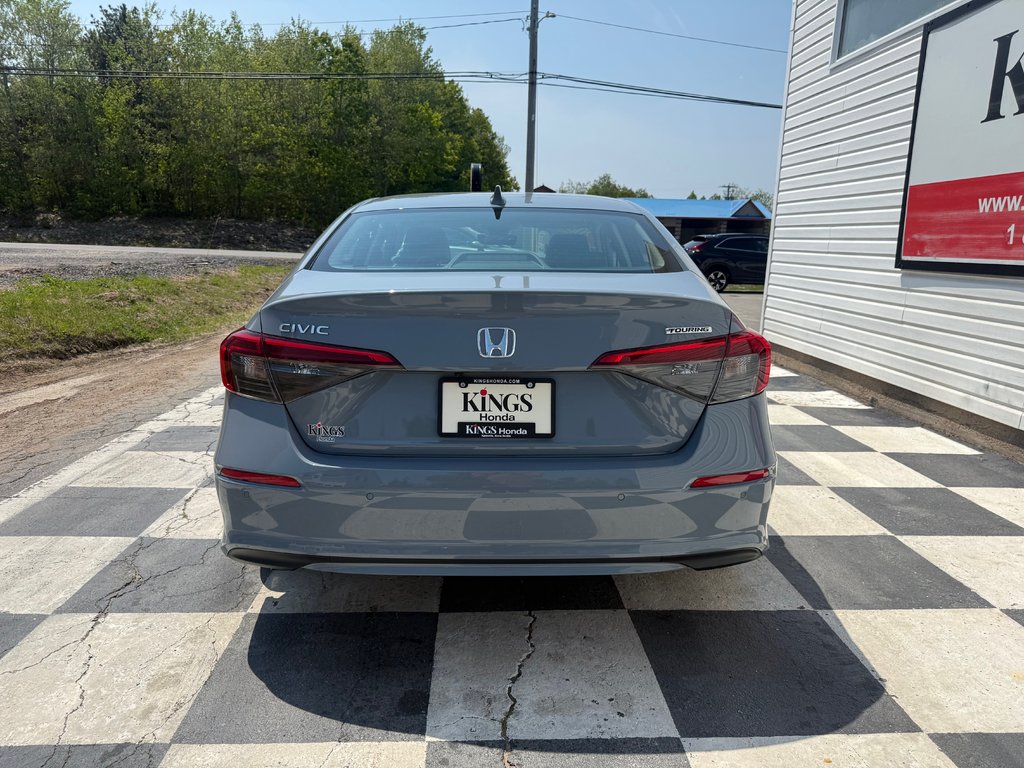 2024 Honda CIVIC Touring, keyless entry, backup camera, Bluetooth in COLDBROOK, Nova Scotia - 5 - w1024h768px
