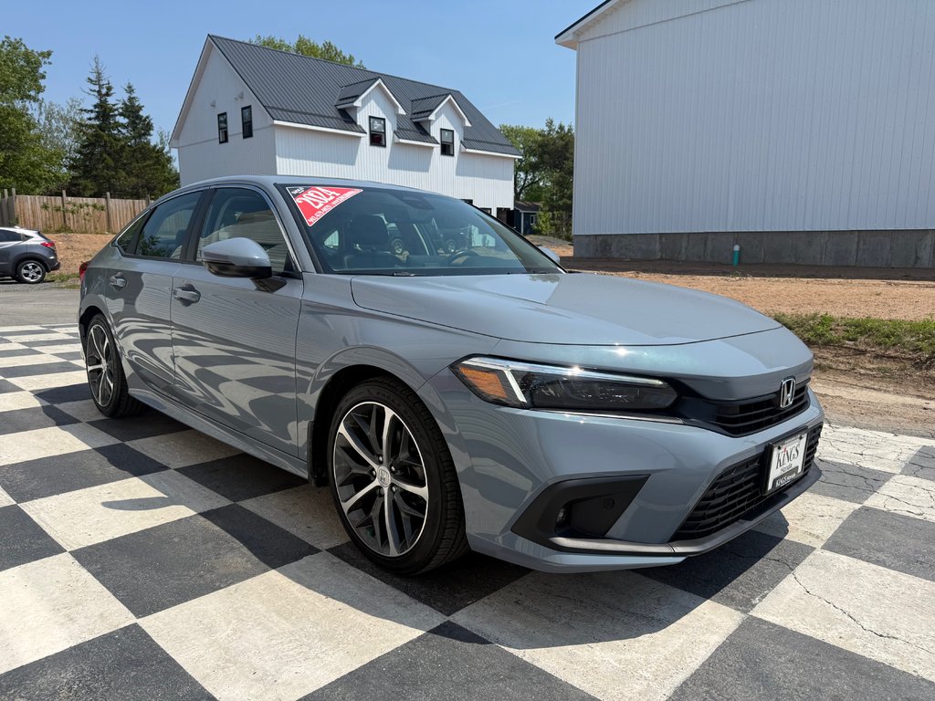 2024 Honda CIVIC Touring, keyless entry, backup camera, Bluetooth in COLDBROOK, Nova Scotia - 3 - w1024h768px