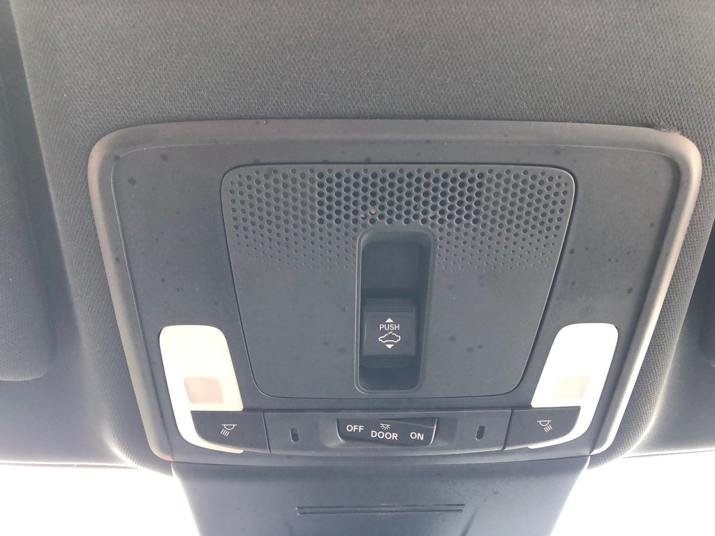 2025 Honda Civic Hybrid Sport Touring - Sunroof, Reverse Camera, Carplay in COLDBROOK, Nova Scotia - 16 - w1024h768px