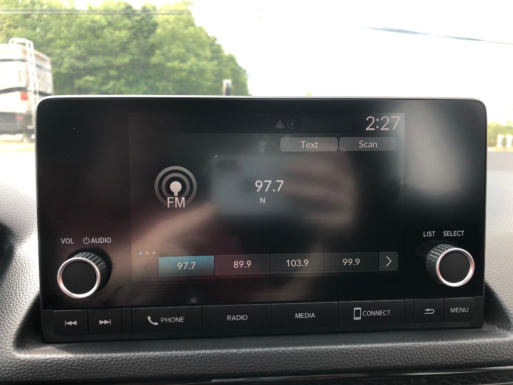2025 Honda Civic LX - Reverse Camera, Lane Assist, Carplay, AC in COLDBROOK, Nova Scotia - 12 - w1024h768px