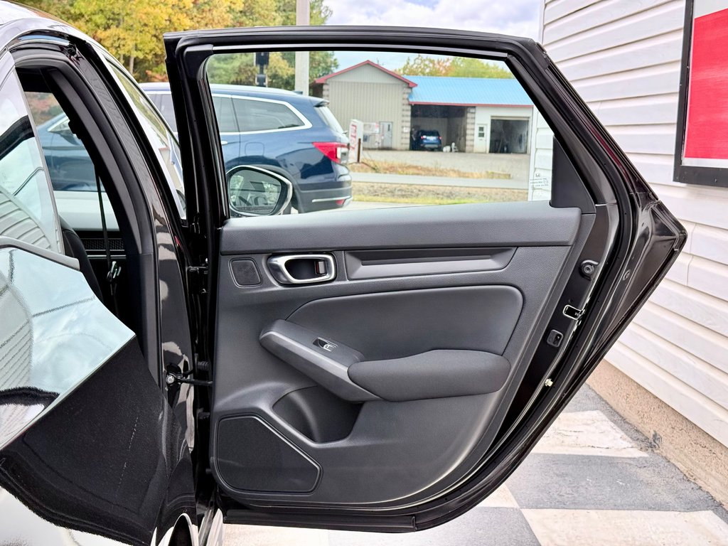 2025 Honda Civic Sport | Low Mileage! Sunroof, CarPlay, USB-C Ports in COLDBROOK, Nova Scotia - 22 - w1024h768px