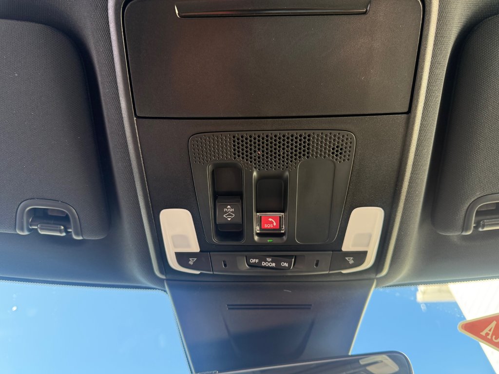 Honda CIVIC touring,Keyless entry, remote start, backup camera 2025 à COLDBROOK, Nouvelle-Écosse - 13 - w1024h768px