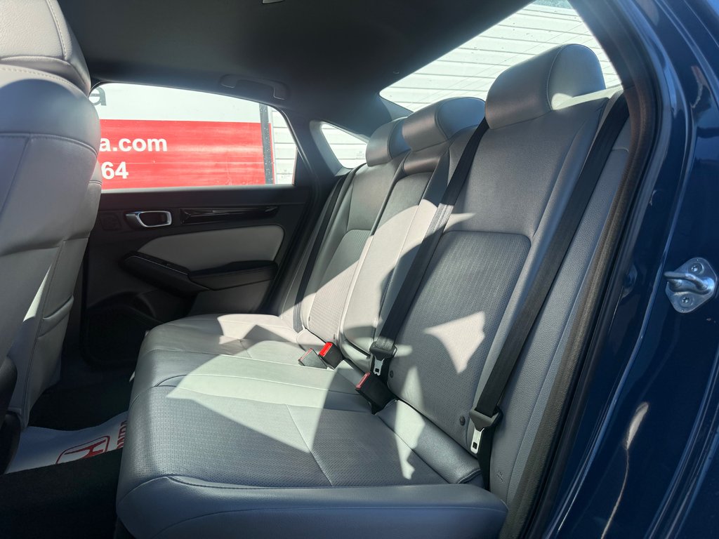 Honda CIVIC touring,Keyless entry, remote start, backup camera 2025 à COLDBROOK, Nouvelle-Écosse - 16 - w1024h768px