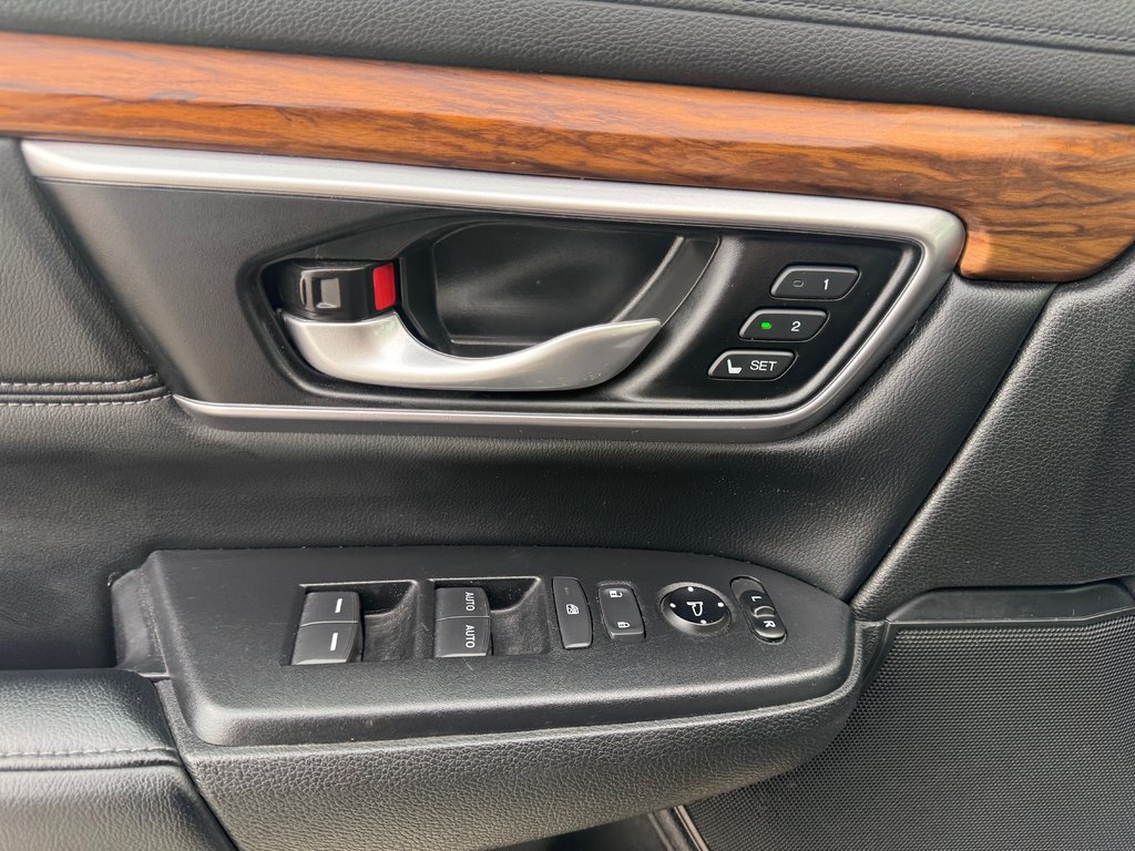 2021 Honda CR-V EXL EX-L, keyless entry, backup camera, Bluetooth in COLDBROOK, Nova Scotia - 8 - w1024h768px