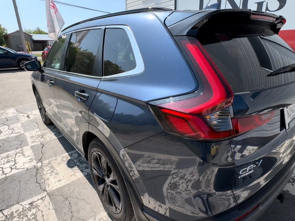 2023 Honda CR-V HYBRID Touring - sunroof, power seats, cruise control a/c in COLDBROOK, Nova Scotia - 6 - w1024h768px