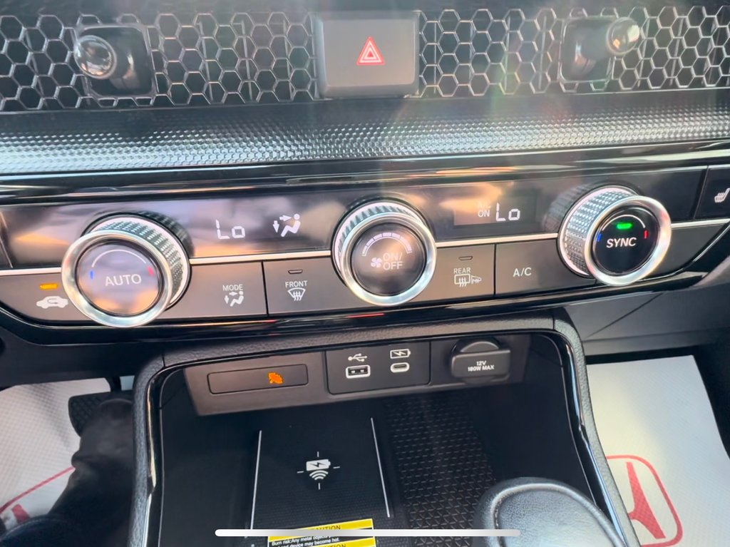 2023 Honda CR-V HYBRID Touring - sunroof, power seats, cruise control a/c in COLDBROOK, Nova Scotia - 15 - w1024h768px