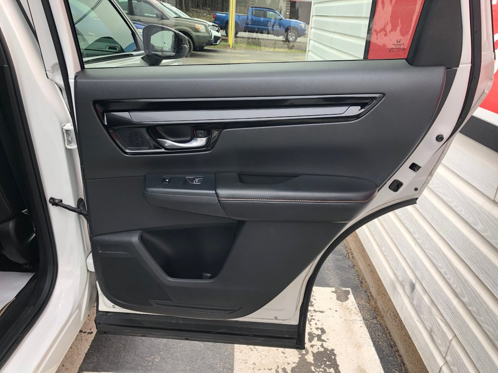 2023 Honda CR-V HYBRID Touring - power & heated seats, dual climate zones in COLDBROOK, Nova Scotia - 23 - w1024h768px
