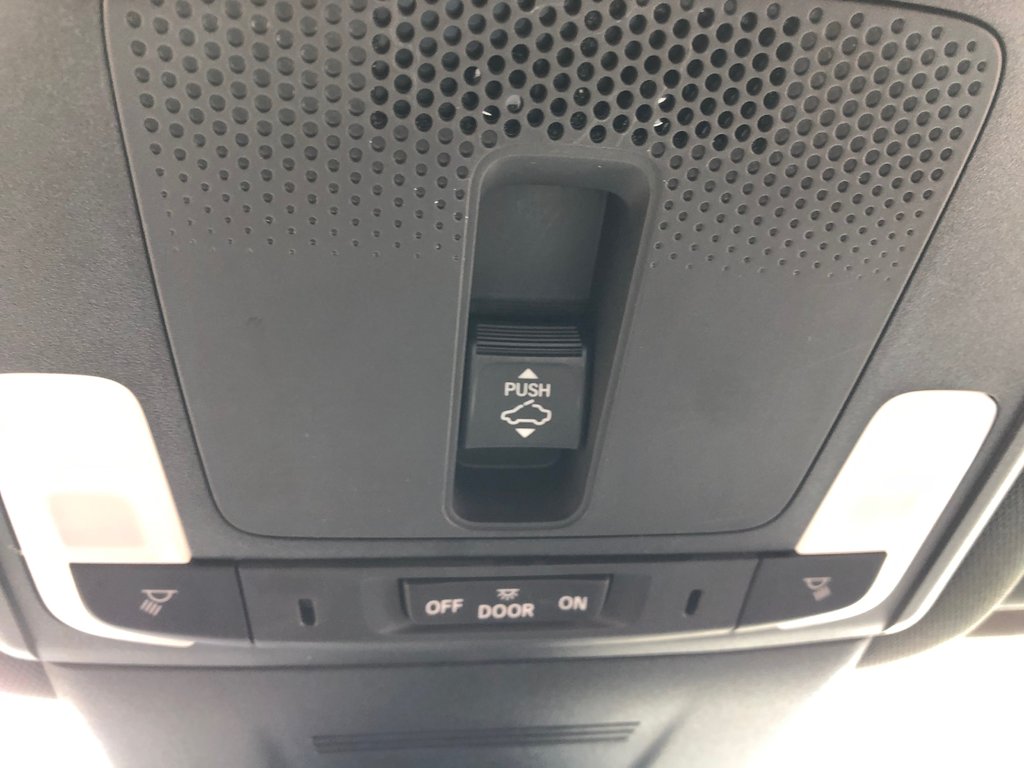 2023 Honda CR-V HYBRID Touring - power & heated seats, dual climate zones in COLDBROOK, Nova Scotia - 15 - w1024h768px