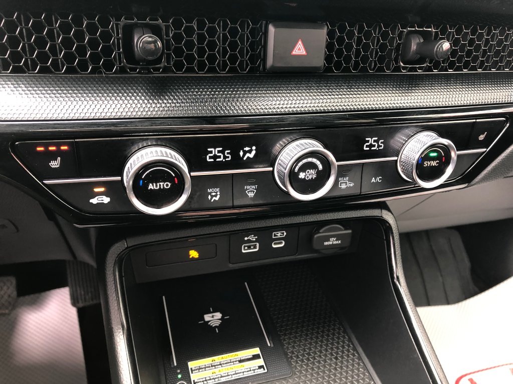 2023 Honda CR-V HYBRID Touring - power & heated seats, dual climate zones in COLDBROOK, Nova Scotia - 13 - w1024h768px