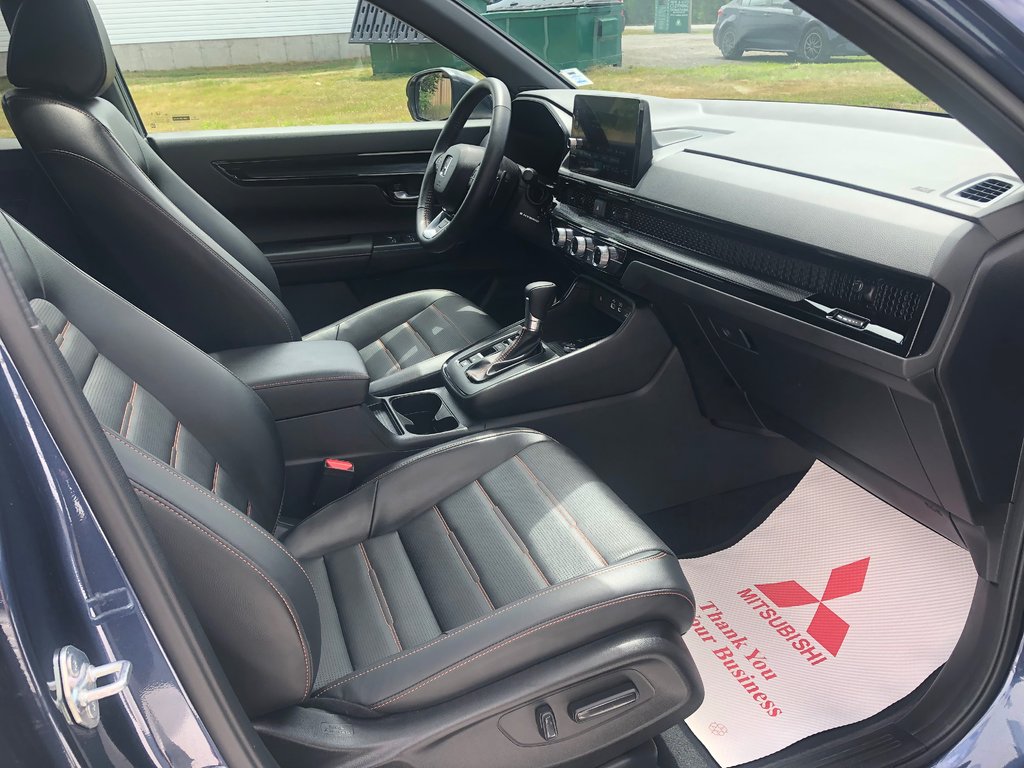 2023 Honda CR-V HYBRID Touring - Leather Seats, Reverse Camera,Push Start in COLDBROOK, Nova Scotia - 27 - w1024h768px