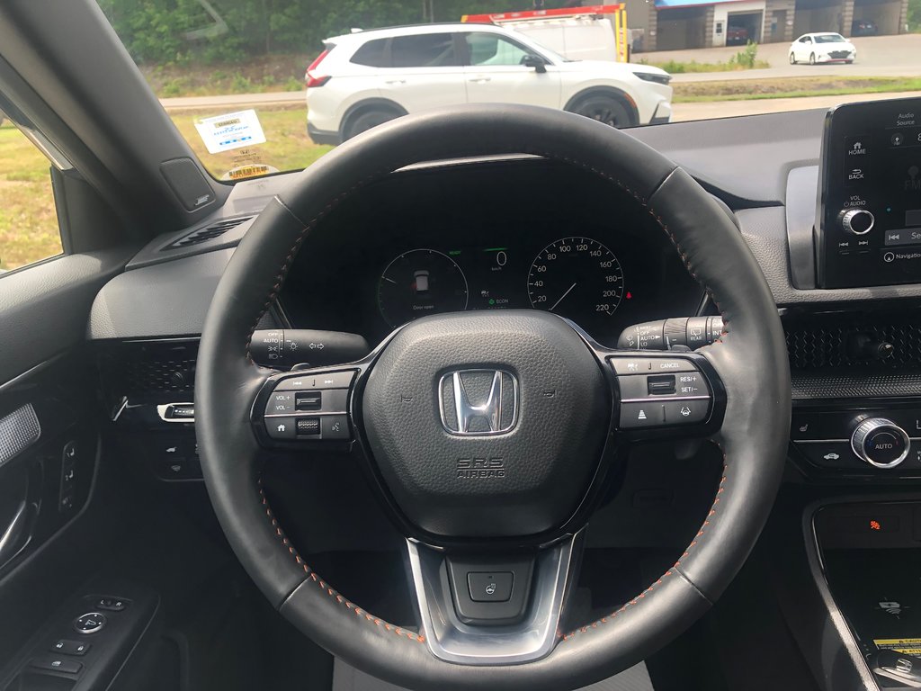 2023 Honda CR-V HYBRID Touring - Leather Seats, Reverse Camera,Push Start in COLDBROOK, Nova Scotia - 10 - w1024h768px