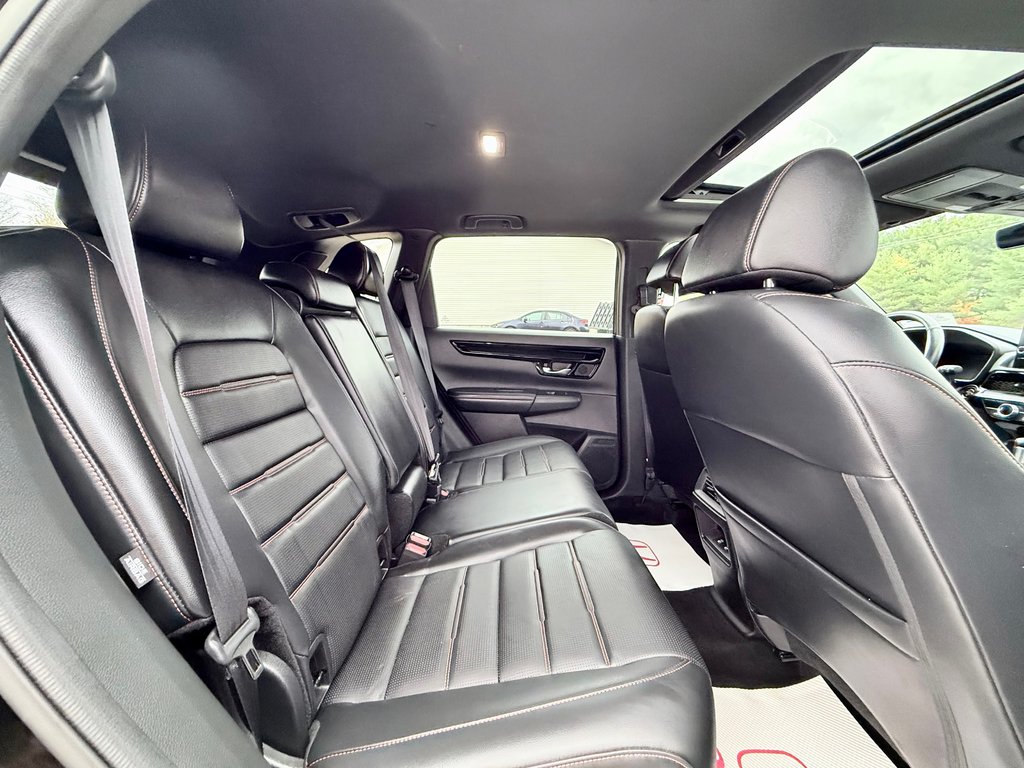 2023 Honda CR-V HYBRID Touring | Power Seats, Sunroof, CarPlay in COLDBROOK, Nova Scotia - 26 - w1024h768px