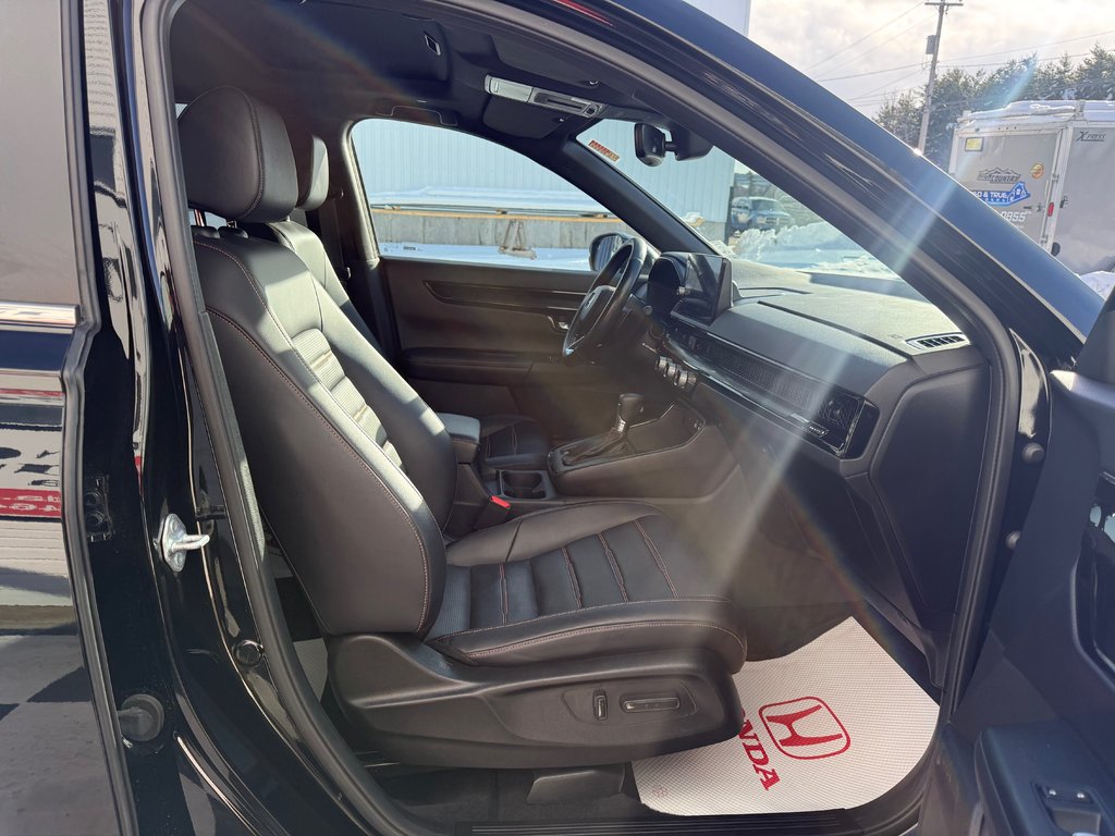 2023 Honda CR-V HYBRID Touring, Keyless entry, remote start, backup camer in COLDBROOK, Nova Scotia - 20 - w1024h768px