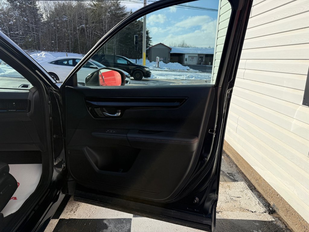 2023 Honda CR-V HYBRID Touring, Keyless entry, remote start, backup camer in COLDBROOK, Nova Scotia - 19 - w1024h768px