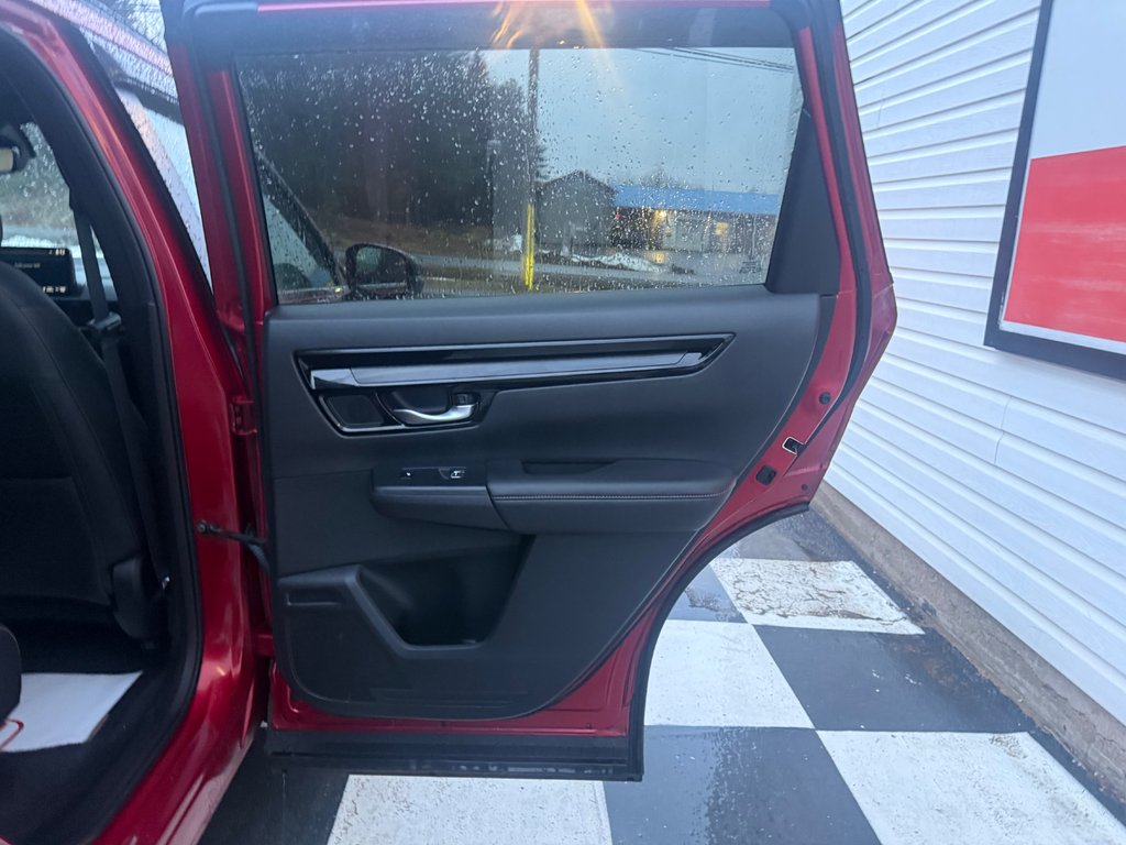 Honda CR-V HYBRID Touring, Keyless entry, remote start, backup cam 2023 à COLDBROOK, Nouvelle-Écosse - 17 - w1024h768px