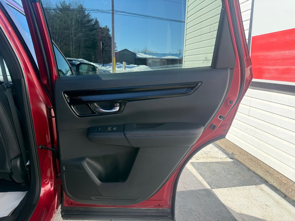 Honda CR-V HYBRID Touring, keyless entry, backup camera, Bluetooth 2023 à COLDBROOK, Nouvelle-Écosse - 17 - w1024h768px